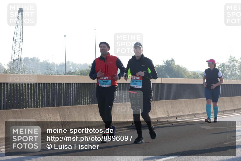 03.10.2025 - Köhlbrandbrückenlauf Luisa Fischer http://msf.ph/oto/8996097 03.10.2025 10:27:25 Position 3 2643, 2607 meine-sportfotos.de