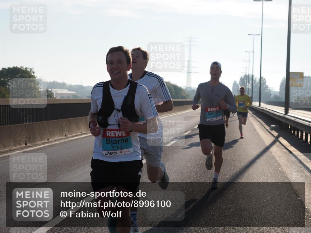 03.10.2025 - Köhlbrandbrückenlauf Fabian Wolf http://msf.ph/oto/8996100 03.10.2025 09:12:24 Position 3 3153, 1174 meine-sportfotos.de