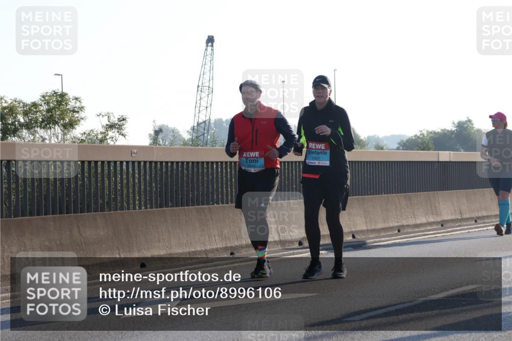 03.10.2025 - Köhlbrandbrückenlauf Luisa Fischer http://msf.ph/oto/8996106 03.10.2025 10:27:27 Position 3 2643, 2607 meine-sportfotos.de