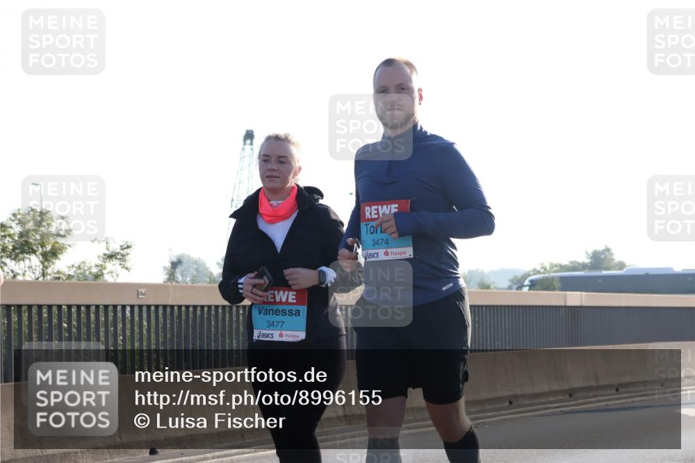 03.10.2025 - Köhlbrandbrückenlauf Luisa Fischer http://msf.ph/oto/8996155 03.10.2025 10:27:33 Position 3 3477, 3474 meine-sportfotos.de