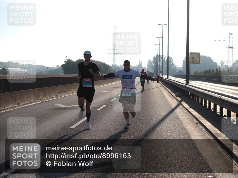 03.10.2025 - Köhlbrandbrückenlauf Fabian Wolf http://msf.ph/oto/8996163 03.10.2025 09:12:34 Position 3  meine-sportfotos.de