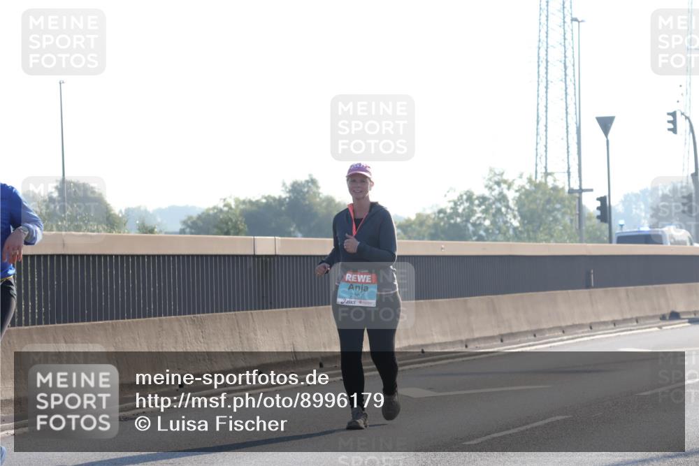 03.10.2025 - Köhlbrandbrückenlauf Luisa Fischer http://msf.ph/oto/8996179 03.10.2025 10:27:47 Position 3 2367 meine-sportfotos.de