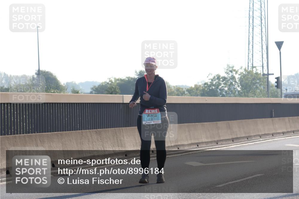 03.10.2025 - Köhlbrandbrückenlauf Luisa Fischer http://msf.ph/oto/8996184 03.10.2025 10:27:48 Position 3 2367 meine-sportfotos.de