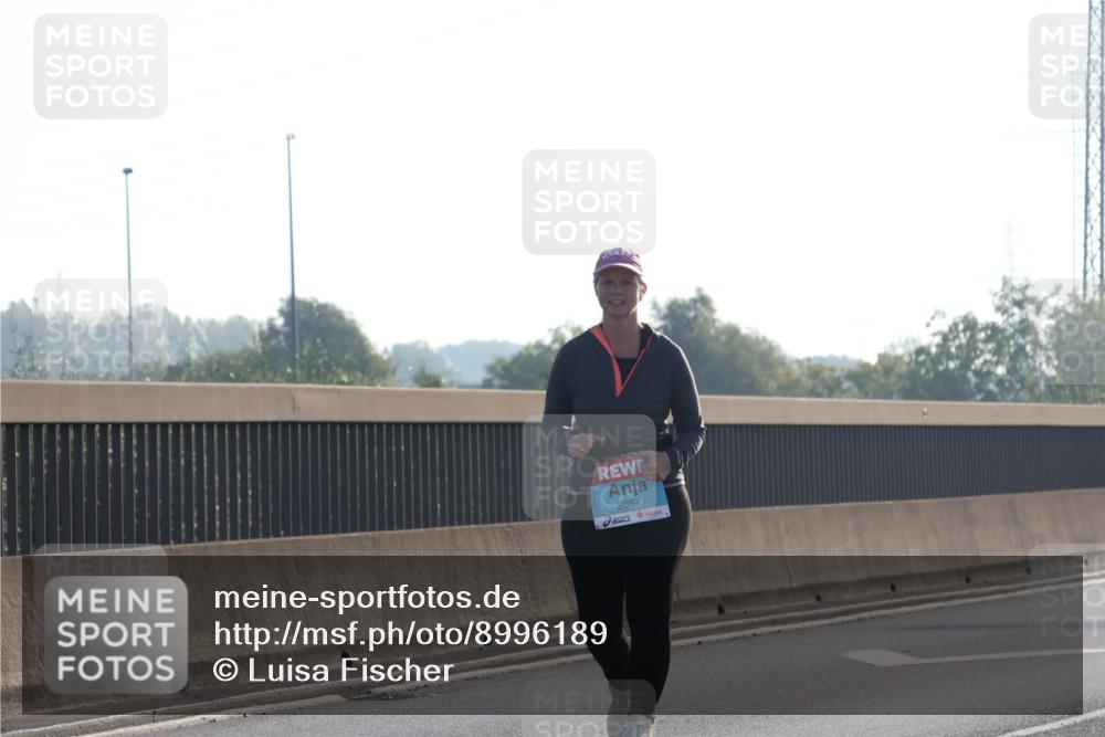 03.10.2025 - Köhlbrandbrückenlauf Luisa Fischer http://msf.ph/oto/8996189 03.10.2025 10:27:49 Position 3 2367 meine-sportfotos.de