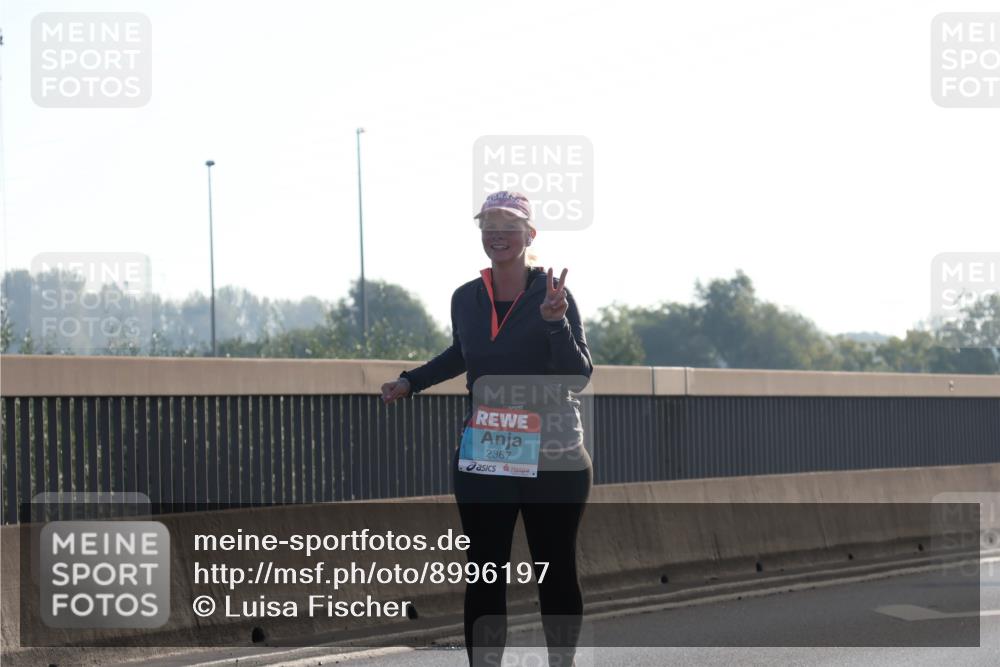 03.10.2025 - Köhlbrandbrückenlauf Luisa Fischer http://msf.ph/oto/8996197 03.10.2025 10:27:50 Position 3 2367 meine-sportfotos.de