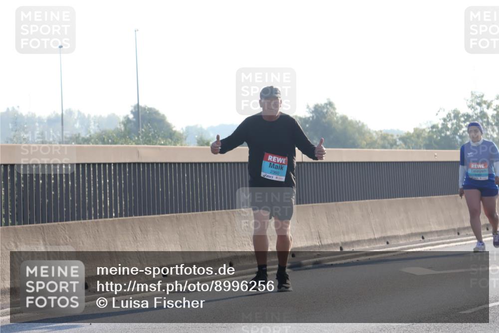 03.10.2025 - Köhlbrandbrückenlauf Luisa Fischer http://msf.ph/oto/8996256 03.10.2025 10:28:07 Position 3 2360, 3104 meine-sportfotos.de