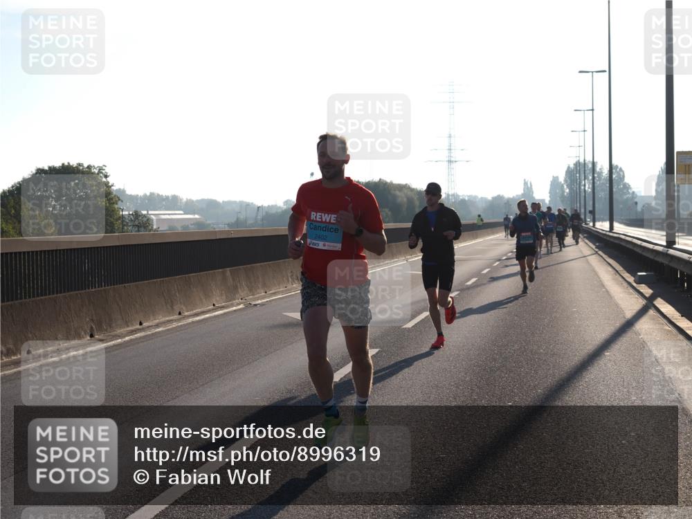 03.10.2025 - Köhlbrandbrückenlauf Fabian Wolf http://msf.ph/oto/8996319 03.10.2025 09:12:50 Position 3 2402 meine-sportfotos.de