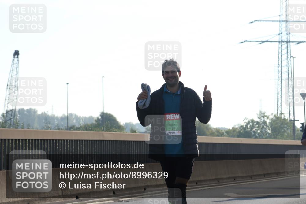 03.10.2025 - Köhlbrandbrückenlauf Luisa Fischer http://msf.ph/oto/8996329 03.10.2025 10:28:23 Position 3 9702 meine-sportfotos.de