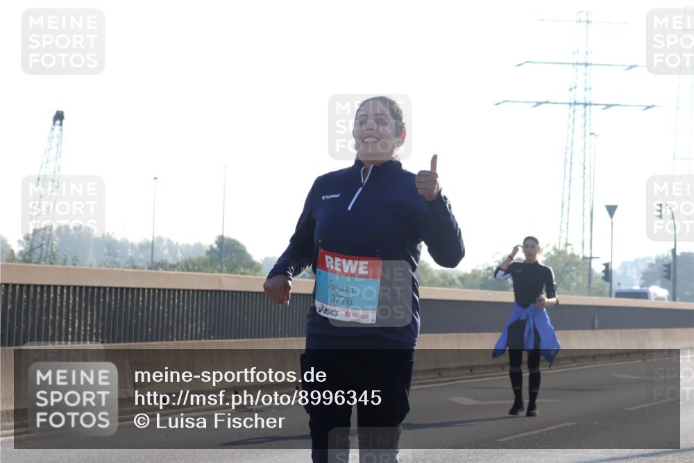 03.10.2025 - Köhlbrandbrückenlauf Luisa Fischer http://msf.ph/oto/8996345 03.10.2025 10:28:26 Position 3 3776 meine-sportfotos.de