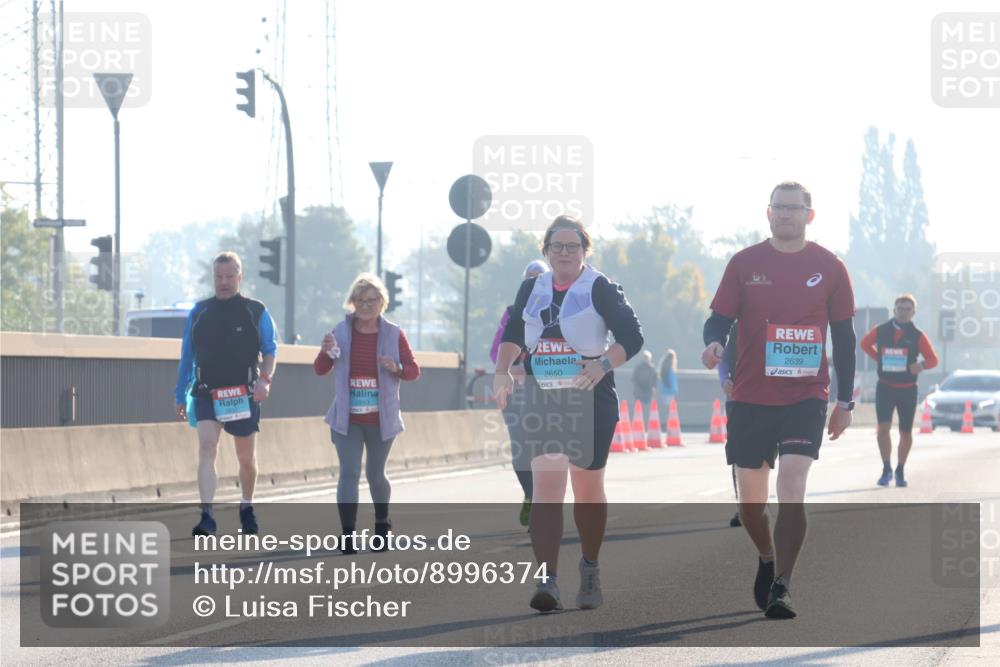 03.10.2025 - Köhlbrandbrückenlauf Luisa Fischer http://msf.ph/oto/8996374 03.10.2025 10:28:36 Position 3 2650, 2639 meine-sportfotos.de