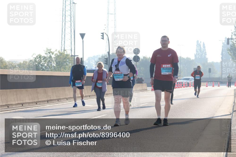 03.10.2025 - Köhlbrandbrückenlauf Luisa Fischer http://msf.ph/oto/8996400 03.10.2025 10:28:39 Position 3 2650, 2639 meine-sportfotos.de