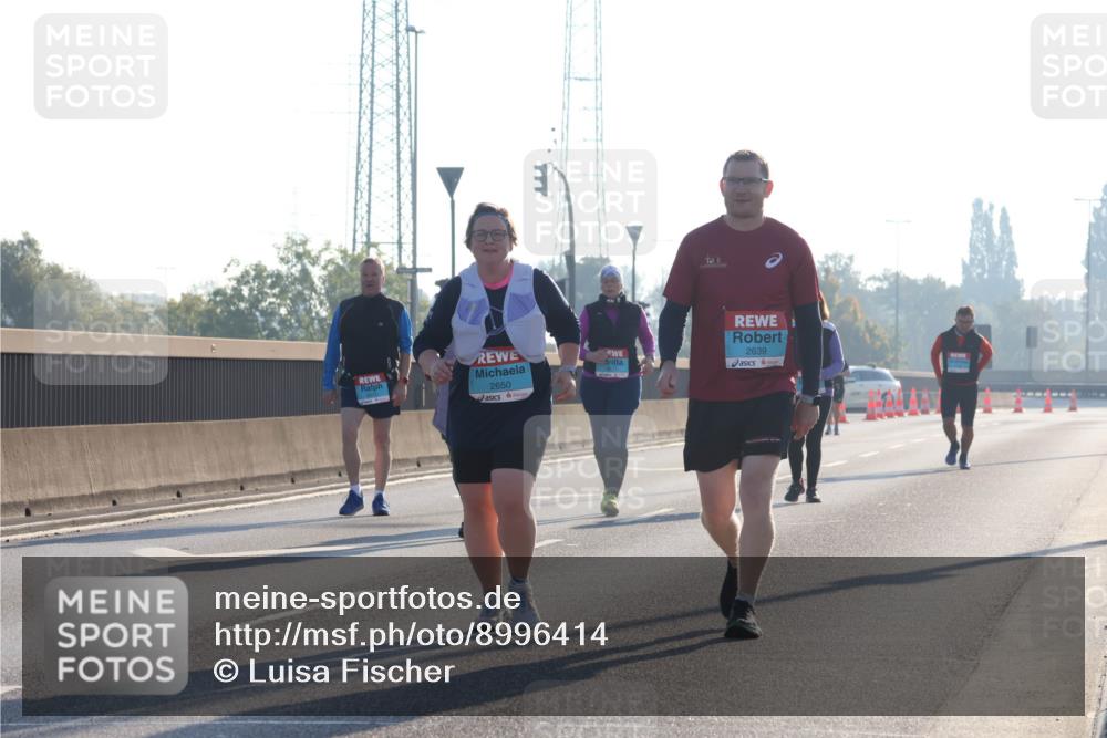 03.10.2025 - Köhlbrandbrückenlauf Luisa Fischer http://msf.ph/oto/8996414 03.10.2025 10:28:41 Position 3 2650, 2639 meine-sportfotos.de