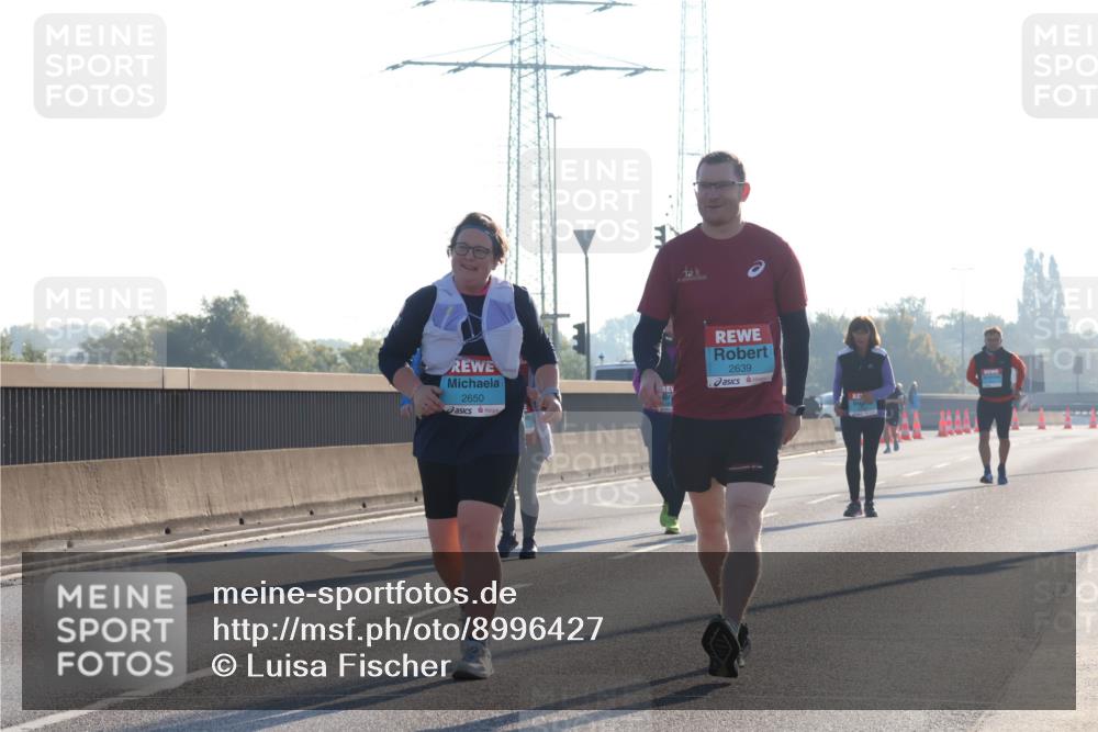 03.10.2025 - Köhlbrandbrückenlauf Luisa Fischer http://msf.ph/oto/8996427 03.10.2025 10:28:43 Position 3 2650, 2639 meine-sportfotos.de