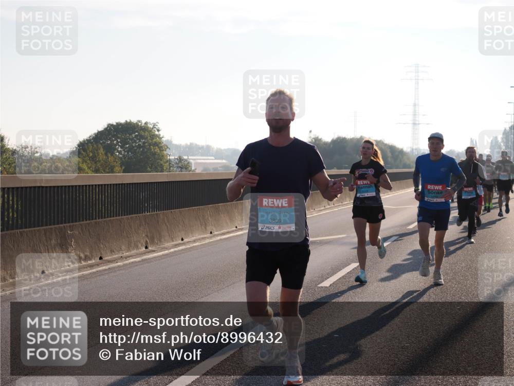 03.10.2025 - Köhlbrandbrückenlauf Fabian Wolf http://msf.ph/oto/8996432 03.10.2025 09:13:01 Position 3 3809 meine-sportfotos.de