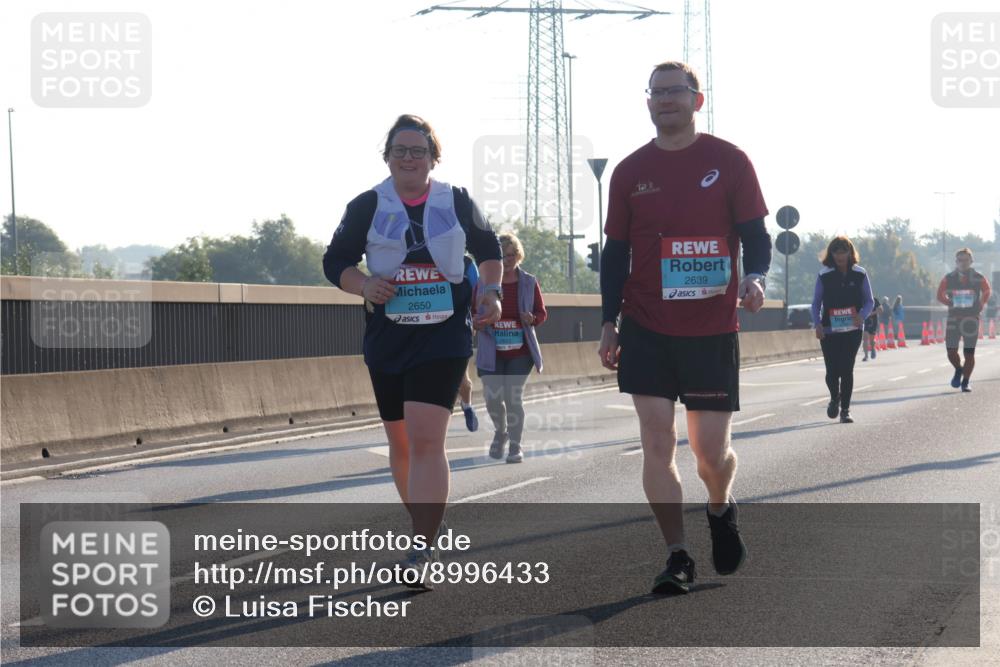 03.10.2025 - Köhlbrandbrückenlauf Luisa Fischer http://msf.ph/oto/8996433 03.10.2025 10:28:43 Position 3 2650, 2639 meine-sportfotos.de