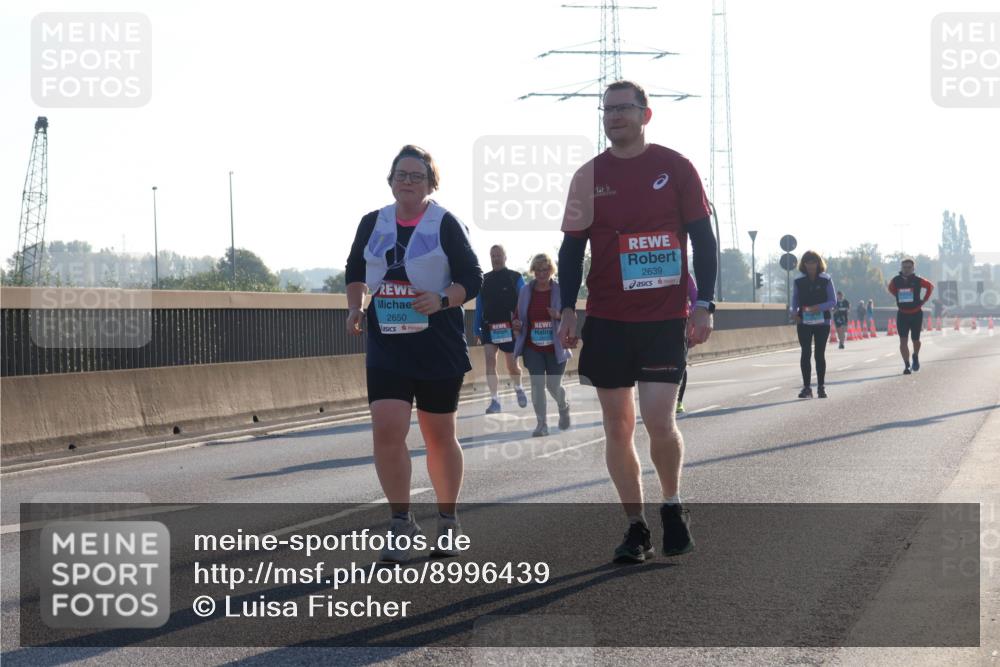 03.10.2025 - Köhlbrandbrückenlauf Luisa Fischer http://msf.ph/oto/8996439 03.10.2025 10:28:44 Position 3 2650, 2639 meine-sportfotos.de