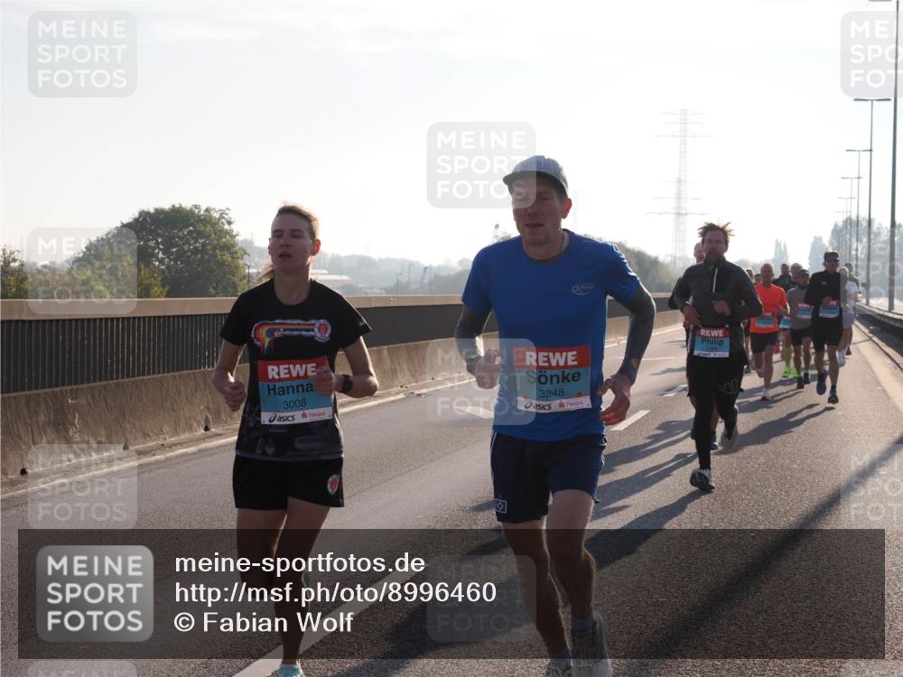 03.10.2025 - Köhlbrandbrückenlauf Fabian Wolf http://msf.ph/oto/8996460 03.10.2025 09:13:02 Position 3 3008, 3248 meine-sportfotos.de