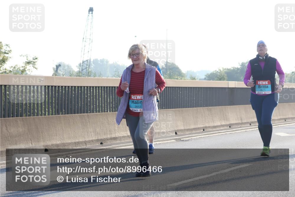 03.10.2025 - Köhlbrandbrückenlauf Luisa Fischer http://msf.ph/oto/8996466 03.10.2025 10:28:49 Position 3 2653, 3575 meine-sportfotos.de