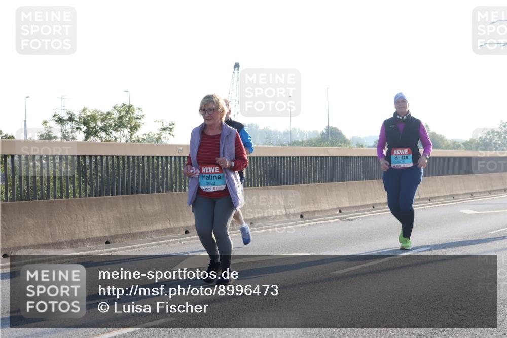 03.10.2025 - Köhlbrandbrückenlauf Luisa Fischer http://msf.ph/oto/8996473 03.10.2025 10:28:50 Position 3 2653, 3575 meine-sportfotos.de