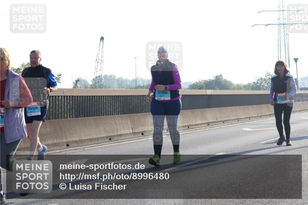 03.10.2025 - Köhlbrandbrückenlauf Luisa Fischer http://msf.ph/oto/8996480 03.10.2025 10:28:51 Position 3 2611, 3575 meine-sportfotos.de