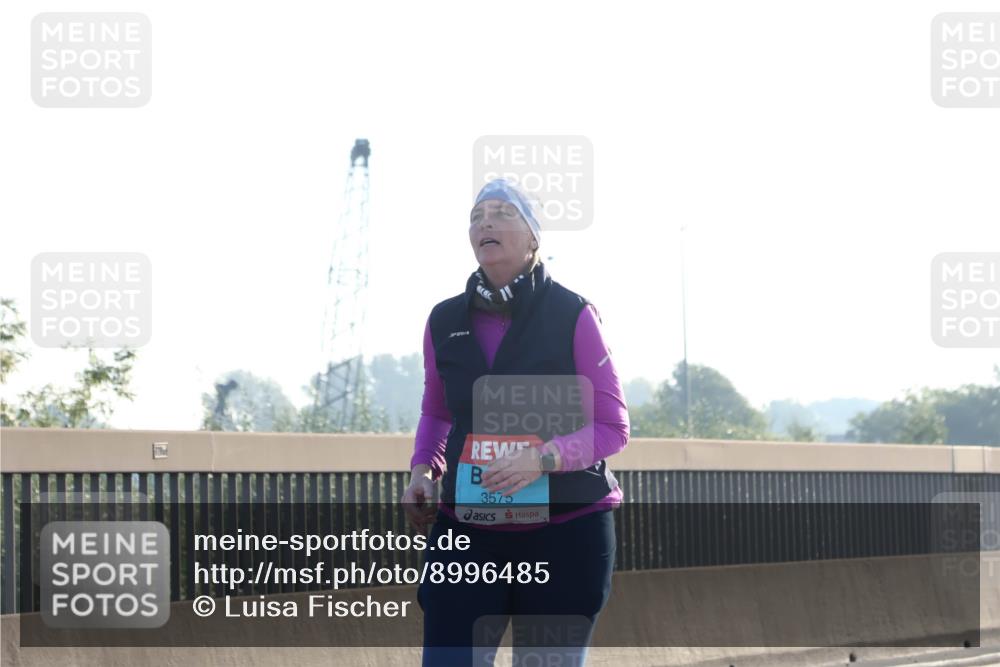 03.10.2025 - Köhlbrandbrückenlauf Luisa Fischer http://msf.ph/oto/8996485 03.10.2025 10:28:51 Position 3 3575 meine-sportfotos.de