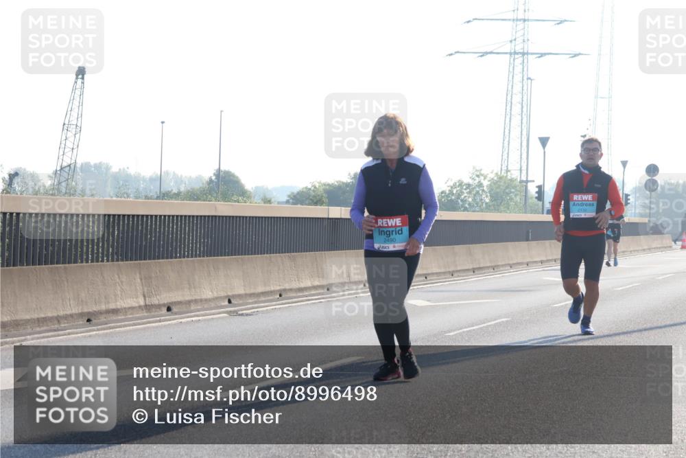 03.10.2025 - Köhlbrandbrückenlauf Luisa Fischer http://msf.ph/oto/8996498 03.10.2025 10:28:53 Position 3 2490, 2132 meine-sportfotos.de