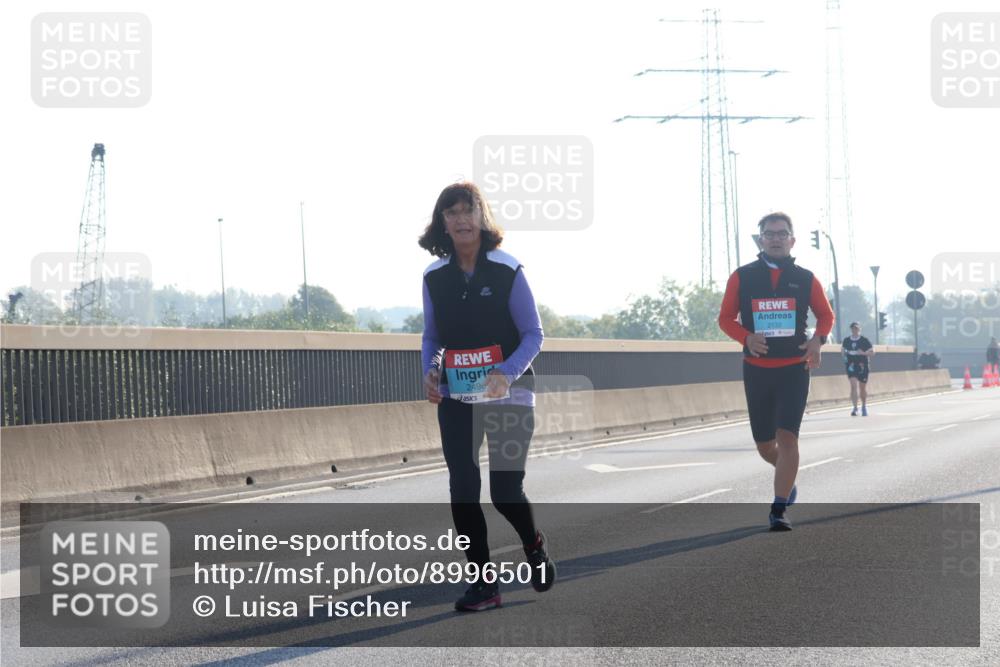 03.10.2025 - Köhlbrandbrückenlauf Luisa Fischer http://msf.ph/oto/8996501 03.10.2025 10:28:53 Position 3 2496, 2132 meine-sportfotos.de