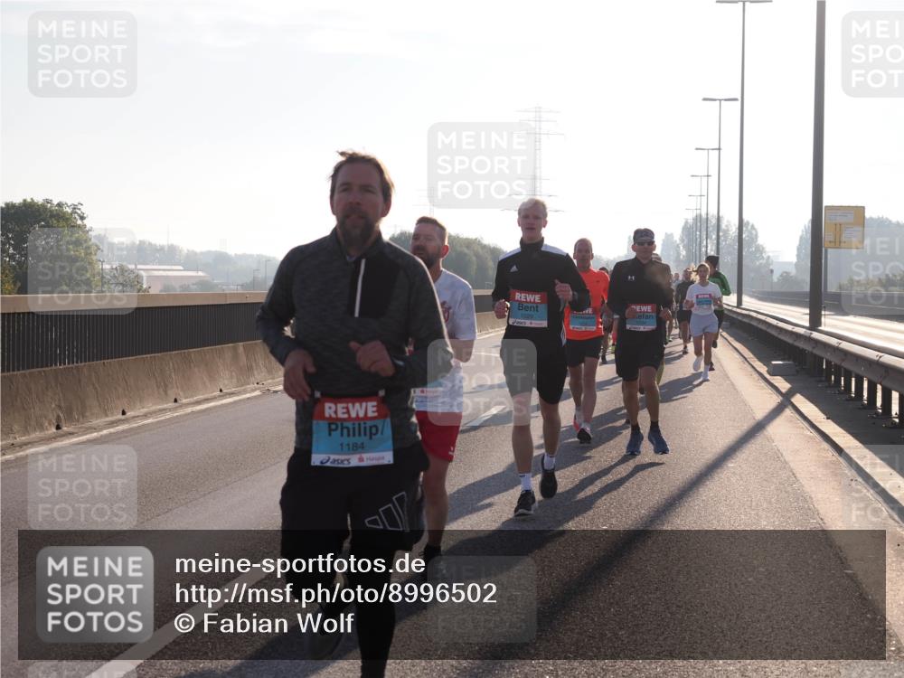 03.10.2025 - Köhlbrandbrückenlauf Fabian Wolf http://msf.ph/oto/8996502 03.10.2025 09:13:04 Position 3 1184, 1029, 1034 meine-sportfotos.de