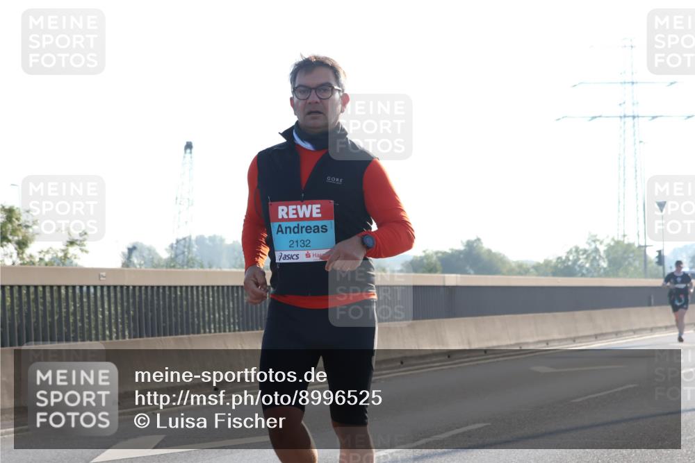 03.10.2025 - Köhlbrandbrückenlauf Luisa Fischer http://msf.ph/oto/8996525 03.10.2025 10:28:57 Position 3 2132 meine-sportfotos.de