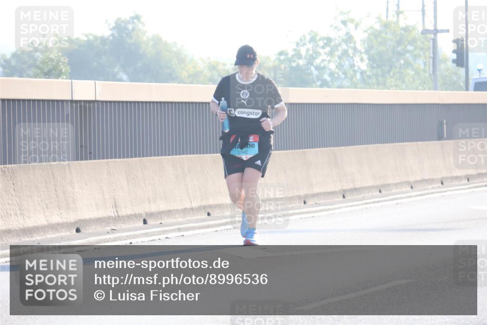 03.10.2025 - Köhlbrandbrückenlauf Luisa Fischer http://msf.ph/oto/8996536 03.10.2025 10:29:01 Position 3 2042 meine-sportfotos.de