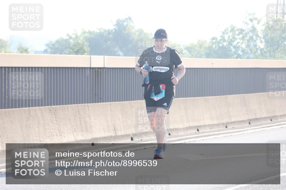 03.10.2025 - Köhlbrandbrückenlauf Luisa Fischer http://msf.ph/oto/8996539 03.10.2025 10:29:02 Position 3  meine-sportfotos.de