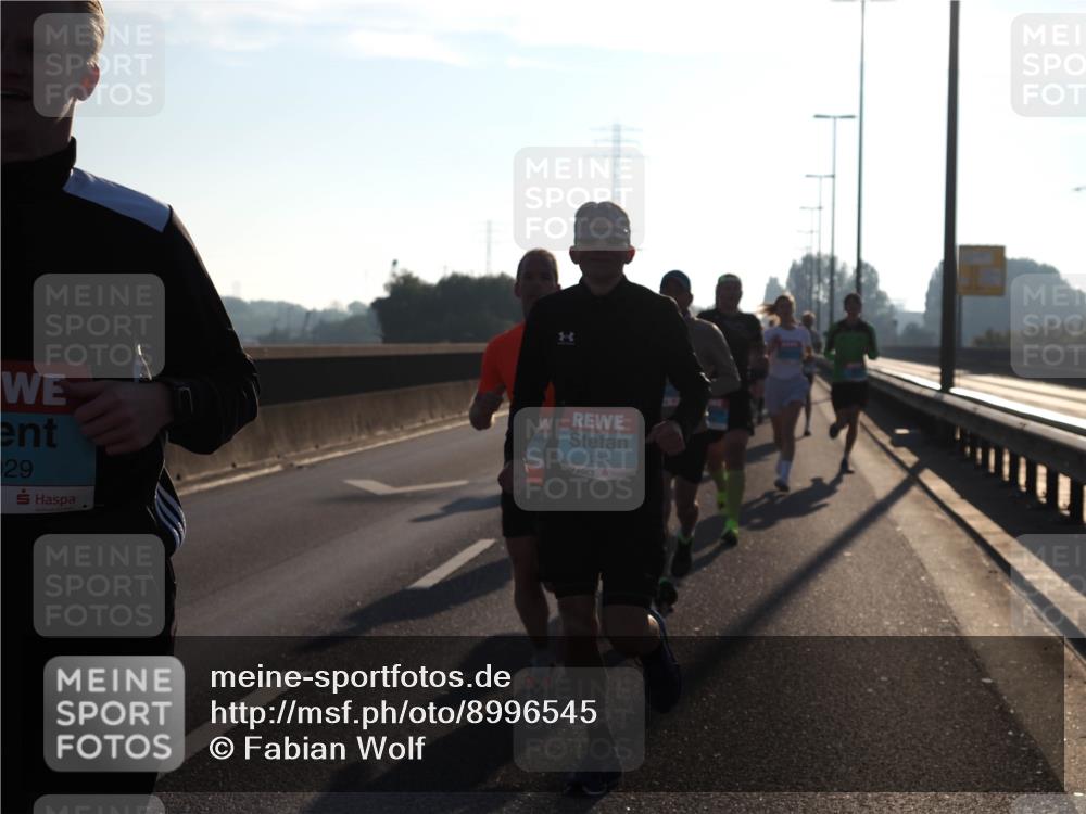 03.10.2025 - Köhlbrandbrückenlauf Fabian Wolf http://msf.ph/oto/8996545 03.10.2025 09:13:06 Position 3 29, 1034 meine-sportfotos.de