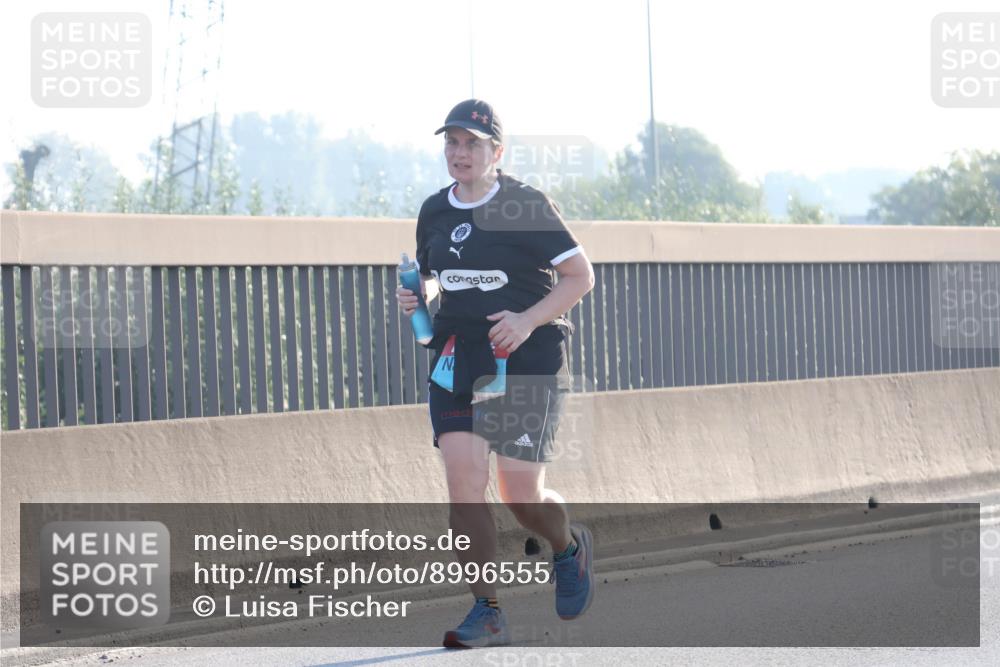 03.10.2025 - Köhlbrandbrückenlauf Luisa Fischer http://msf.ph/oto/8996555 03.10.2025 10:29:05 Position 3  meine-sportfotos.de