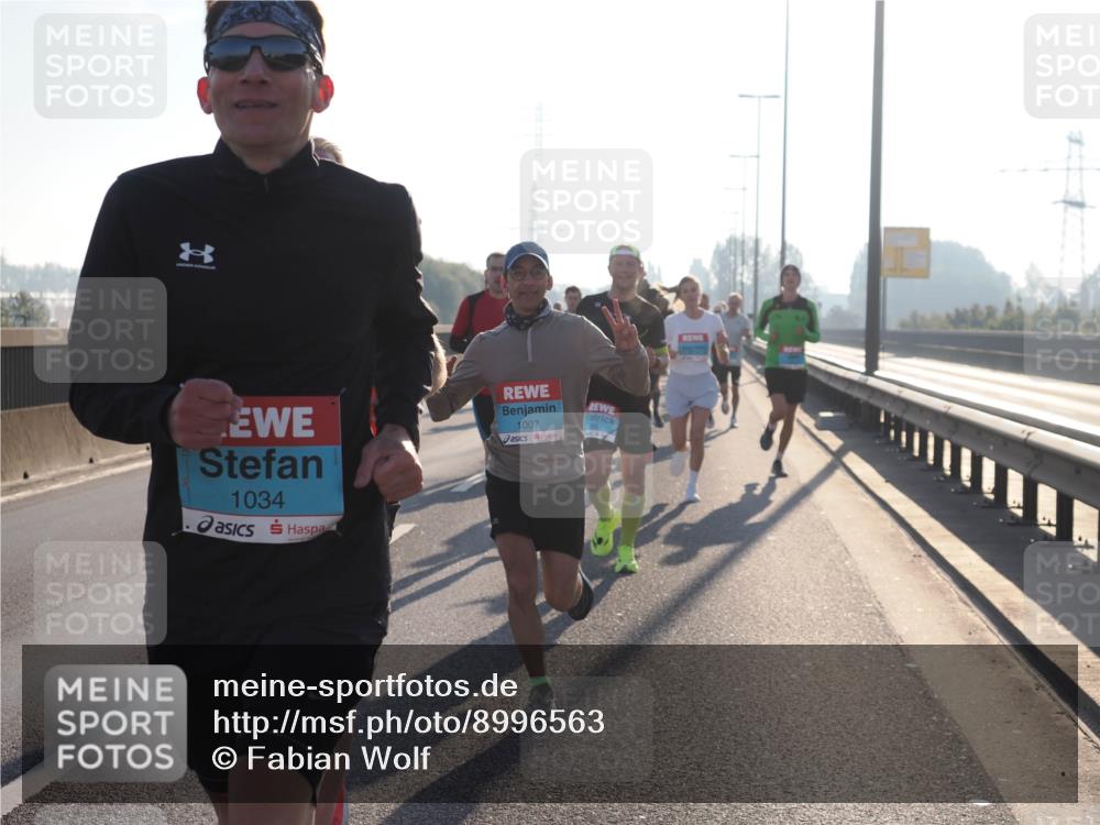 03.10.2025 - Köhlbrandbrückenlauf Fabian Wolf http://msf.ph/oto/8996563 03.10.2025 09:13:07 Position 3 1034, 1007 meine-sportfotos.de
