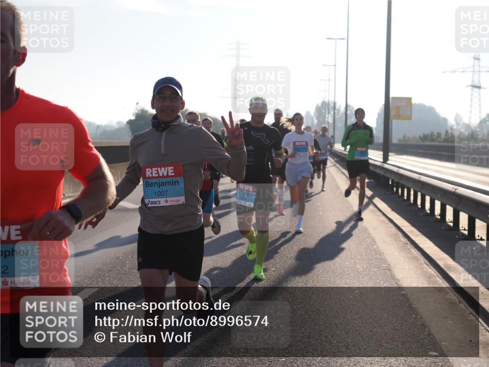03.10.2025 - Köhlbrandbrückenlauf Fabian Wolf http://msf.ph/oto/8996574 03.10.2025 09:13:07 Position 3 2, 1007 meine-sportfotos.de