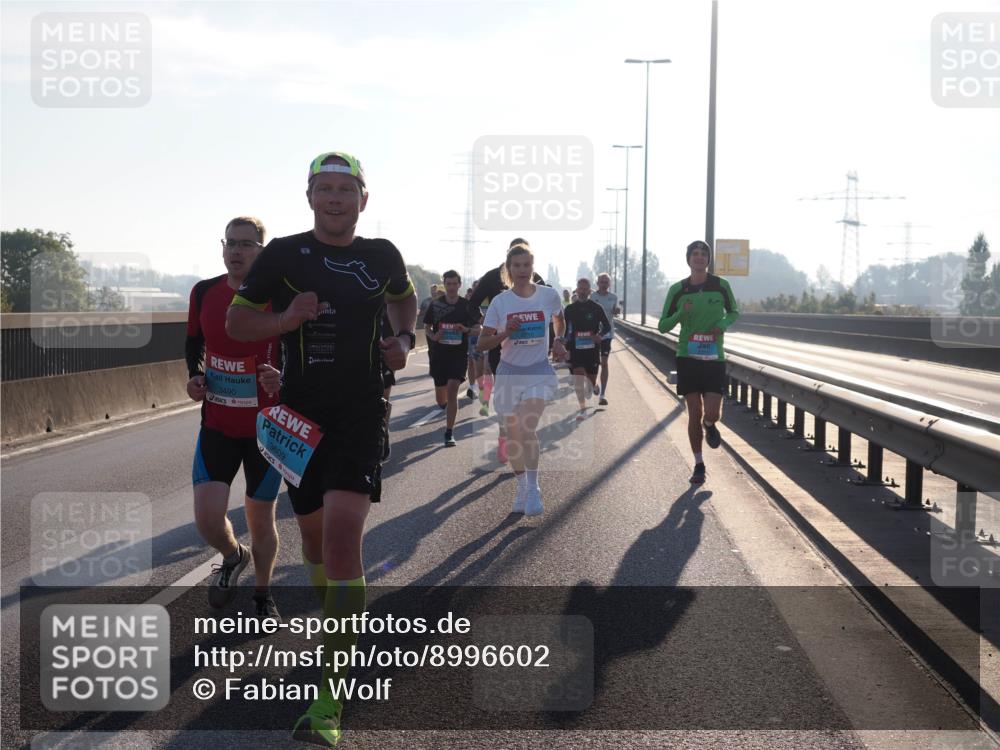 03.10.2025 - Köhlbrandbrückenlauf Fabian Wolf http://msf.ph/oto/8996602 03.10.2025 09:13:09 Position 3 3490, 3609 meine-sportfotos.de