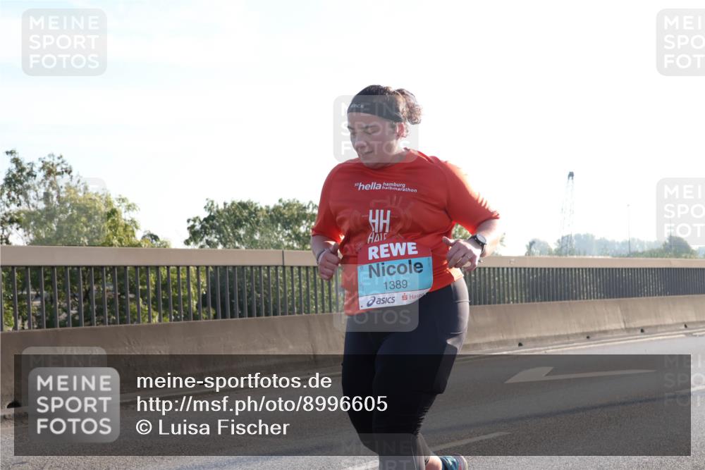 03.10.2025 - Köhlbrandbrückenlauf Luisa Fischer http://msf.ph/oto/8996605 03.10.2025 10:29:38 Position 3 30, 1389 meine-sportfotos.de
