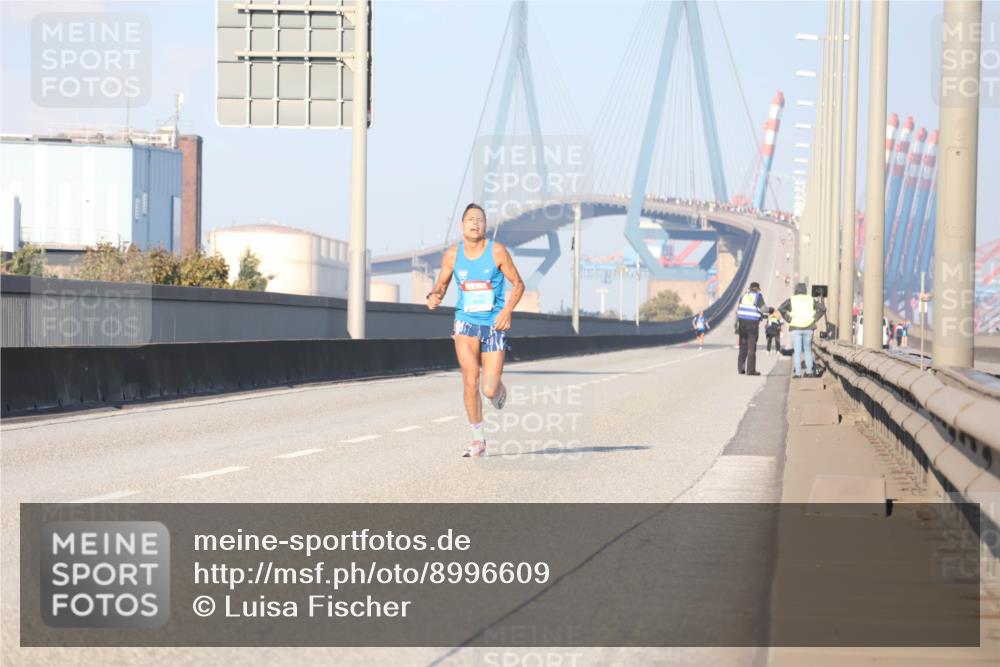 03.10.2025 - Köhlbrandbrückenlauf Luisa Fischer http://msf.ph/oto/8996609 03.10.2025 10:33:14 Position 3  meine-sportfotos.de