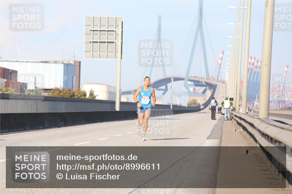 03.10.2025 - Köhlbrandbrückenlauf Luisa Fischer http://msf.ph/oto/8996611 03.10.2025 10:33:14 Position 3  meine-sportfotos.de