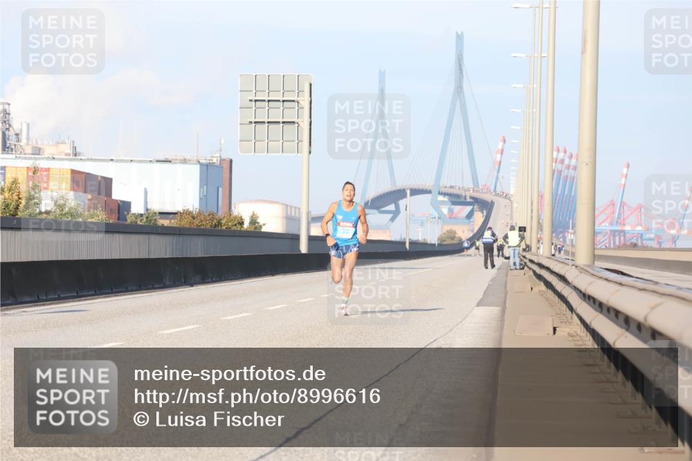 03.10.2025 - Köhlbrandbrückenlauf Luisa Fischer http://msf.ph/oto/8996616 03.10.2025 10:33:15 Position 3  meine-sportfotos.de