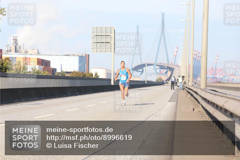03.10.2025 - Köhlbrandbrückenlauf Luisa Fischer http://msf.ph/oto/8996619 03.10.2025 10:33:15 Position 3  meine-sportfotos.de