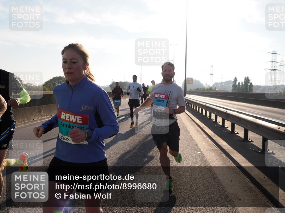 03.10.2025 - Köhlbrandbrückenlauf Fabian Wolf http://msf.ph/oto/8996680 03.10.2025 09:13:15 Position 3 50, 31, 2933 meine-sportfotos.de