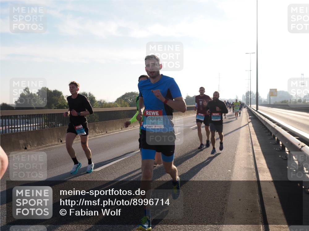 03.10.2025 - Köhlbrandbrückenlauf Fabian Wolf http://msf.ph/oto/8996714 03.10.2025 09:13:20 Position 3 1023 meine-sportfotos.de