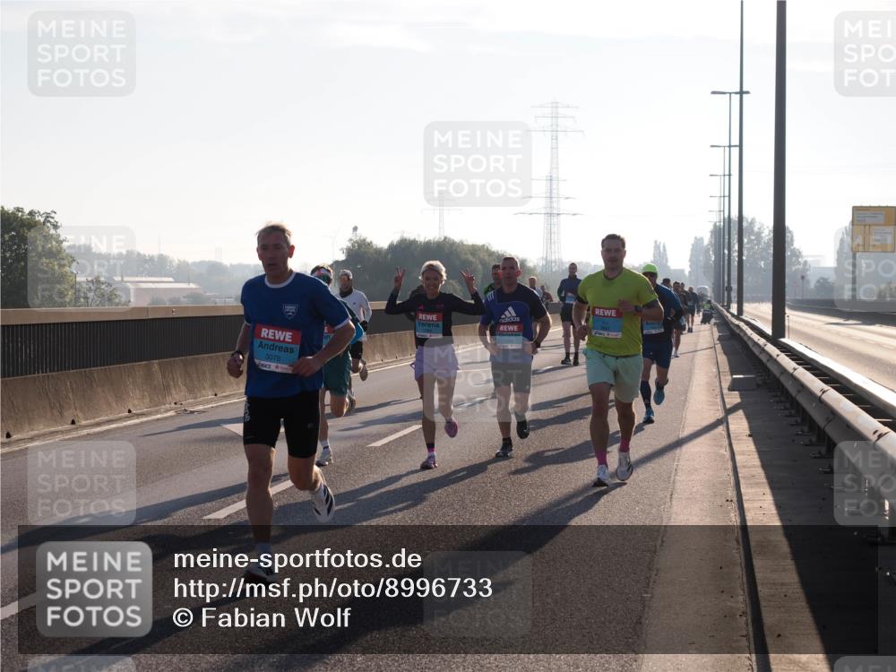 03.10.2025 - Köhlbrandbrückenlauf Fabian Wolf http://msf.ph/oto/8996733 03.10.2025 09:13:24 Position 3 3078 meine-sportfotos.de