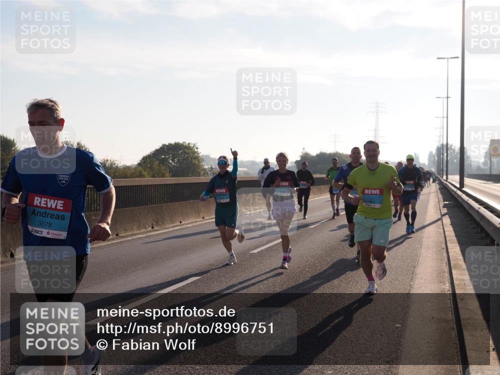03.10.2025 - Köhlbrandbrückenlauf Fabian Wolf http://msf.ph/oto/8996751 03.10.2025 09:13:25 Position 3 3078 meine-sportfotos.de
