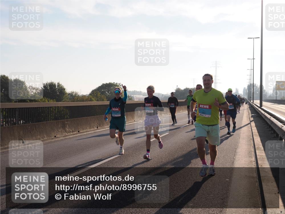 03.10.2025 - Köhlbrandbrückenlauf Fabian Wolf http://msf.ph/oto/8996755 03.10.2025 09:13:26 Position 3 3841 meine-sportfotos.de