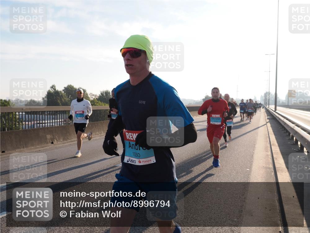 03.10.2025 - Köhlbrandbrückenlauf Fabian Wolf http://msf.ph/oto/8996794 03.10.2025 09:13:29 Position 3 1050 meine-sportfotos.de