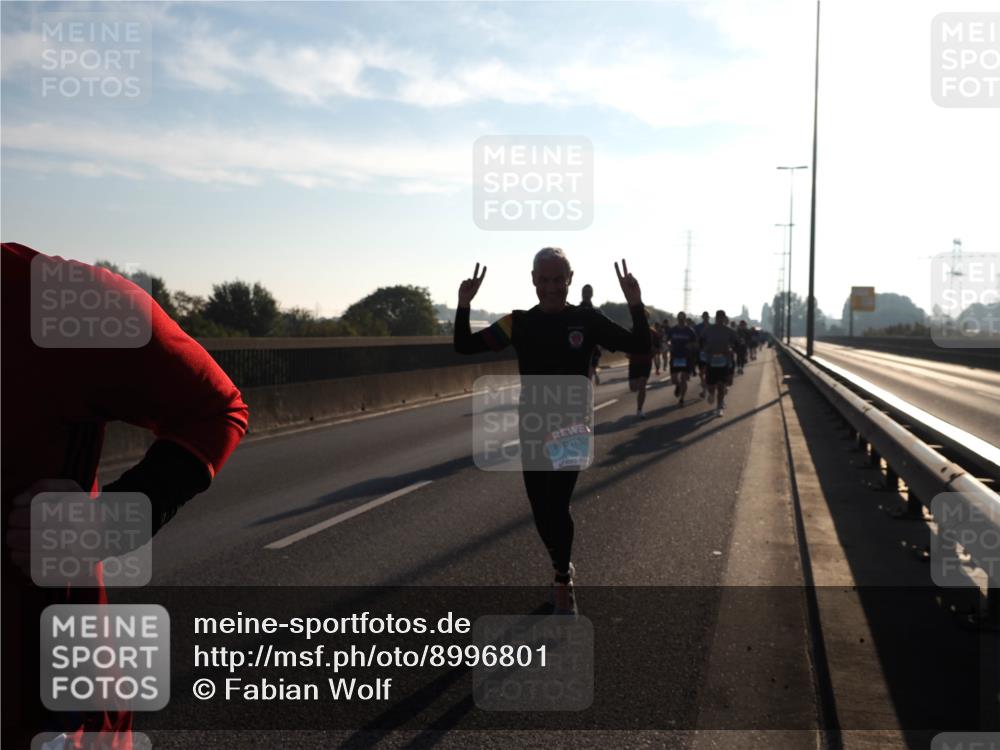 03.10.2025 - Köhlbrandbrückenlauf Fabian Wolf http://msf.ph/oto/8996801 03.10.2025 09:13:30 Position 3  meine-sportfotos.de