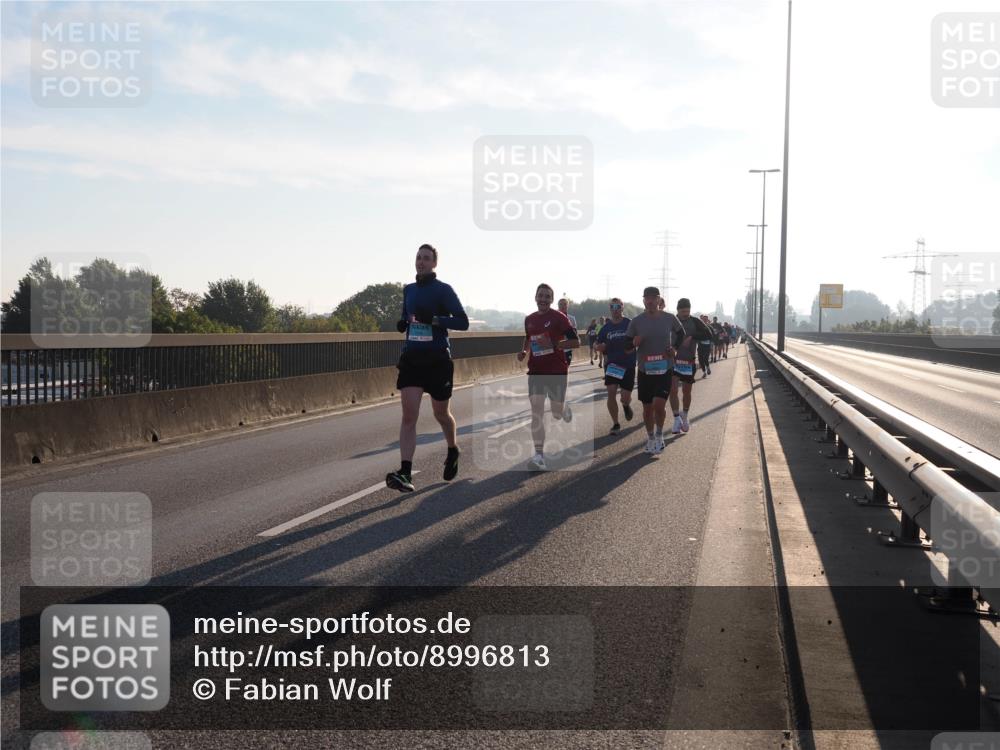 03.10.2025 - Köhlbrandbrückenlauf Fabian Wolf http://msf.ph/oto/8996813 03.10.2025 09:13:32 Position 3  meine-sportfotos.de