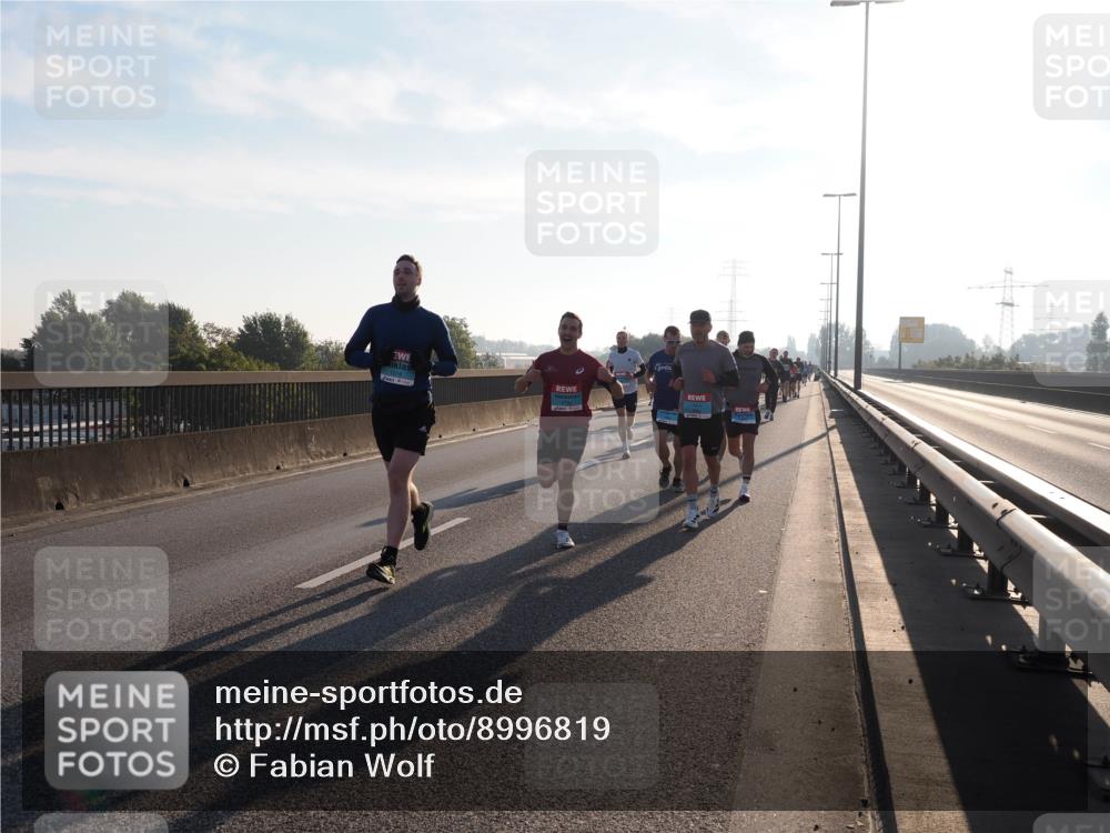 03.10.2025 - Köhlbrandbrückenlauf Fabian Wolf http://msf.ph/oto/8996819 03.10.2025 09:13:32 Position 3 1016 meine-sportfotos.de
